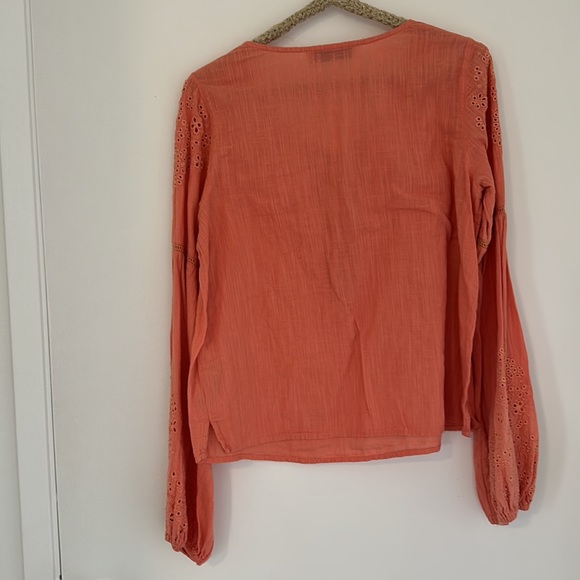 Abercrombie long sleeve orange small top blouse - Picture 4 of 4